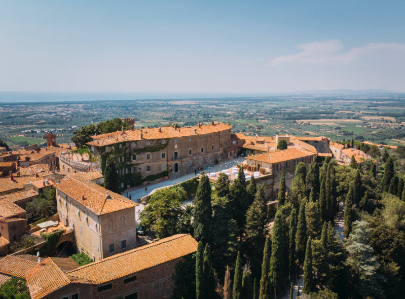 Castello di Castagneto, Italy